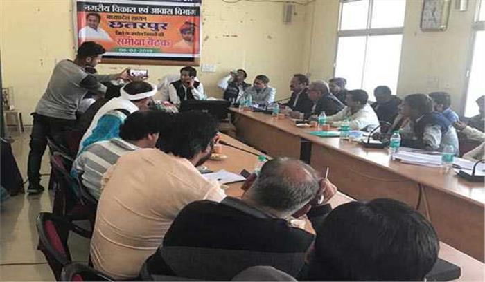 नगरीय निकायों में संचालित विकास कार्यों की करें सतत मॉनीटरिंग : सिंह