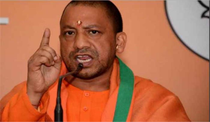 गुजरात चुनाव की जीत का ख्वाब देख रही कांग्रेस यूपी में चित: योगी