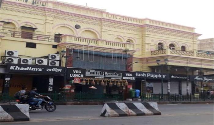 उप्र के मॉल बंद, लखनऊ, नोएडा व कानपुर को सैनिटाइज करने का आदेश उप्र के मॉल बंद, लखनऊ, नोएडा व कानपुर को सैनिटाइज करने का आदेश