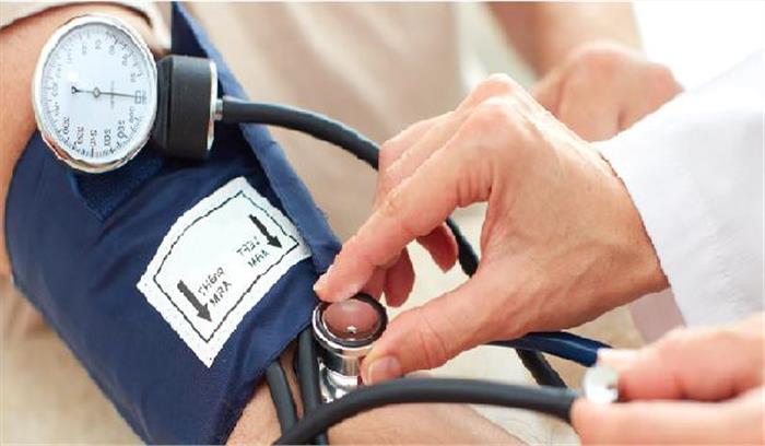 यूपी में ग्रामीणों के लिए लगेंगे स्वास्थ्य मेले