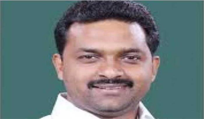 जमीन मामले में भाजपा सांसद कमलेश पासवान के खिलाफ मुकदमा दर्ज