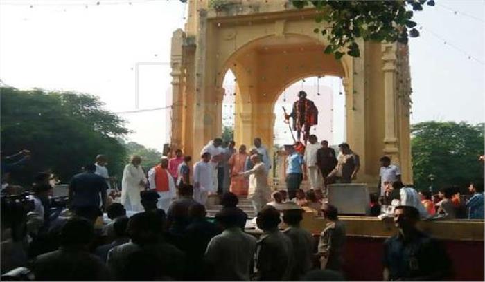 गांधी जयंती पर स्वच्छता मैराथन सफाई के संकल्प को दोहराया गया