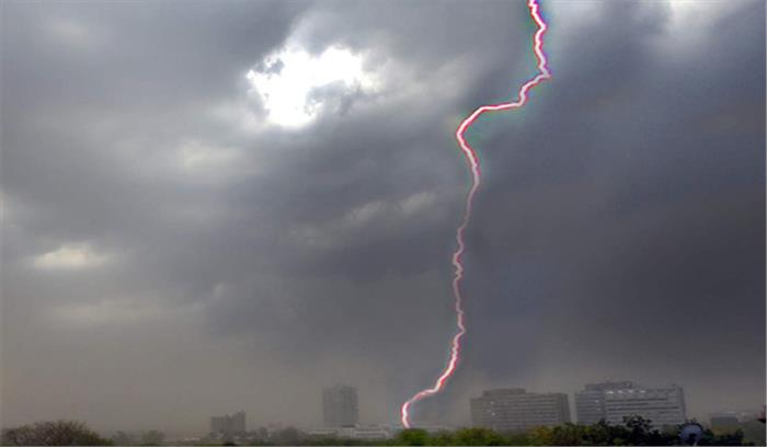 रायबरेली में आकाशीय बिजली की चपेट में आकर एक व्यक्ति की मौत