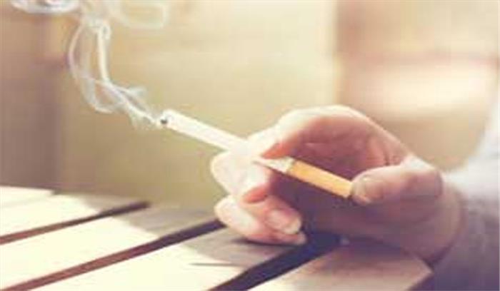 यूपी: धूम्रपान की लत महिलाओं में बढ़ रही