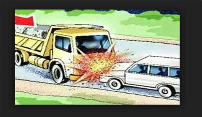 उप्र : ट्रक और कार के बीच भिड़ंत, 6 की मौत 