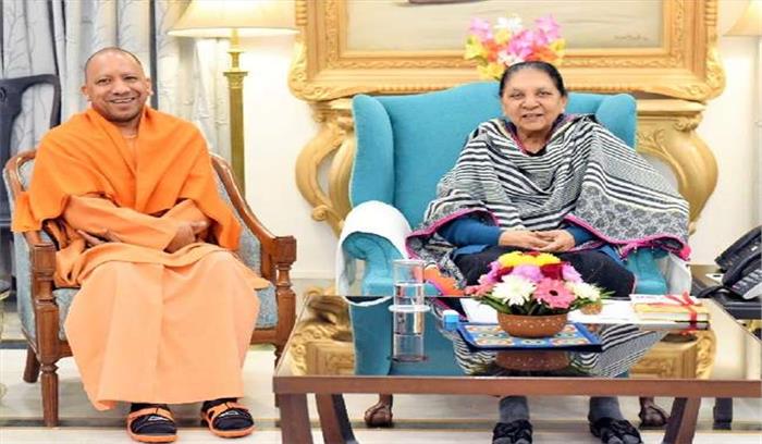 राज्यपाल आनंदीबेन पटेल ने ली सीएम योगी के स्वास्थ्य की जानकारी