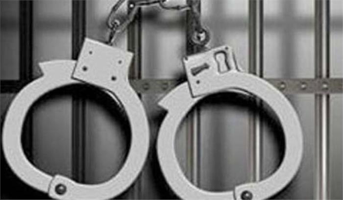 यूपी के महोबा में एसडीएम को धमकी देने के आरोप में  बदमाश गिरफ्तार