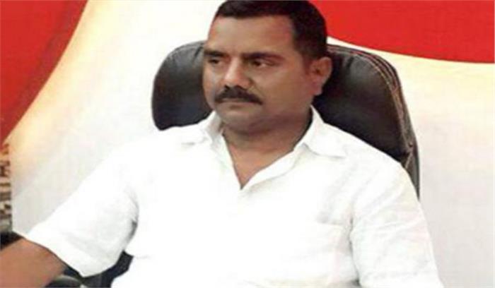 बलात्कार प्रकरण में पुलिस ने विधायक के भाई अतुल सेंगर को किया गिरफ्तार