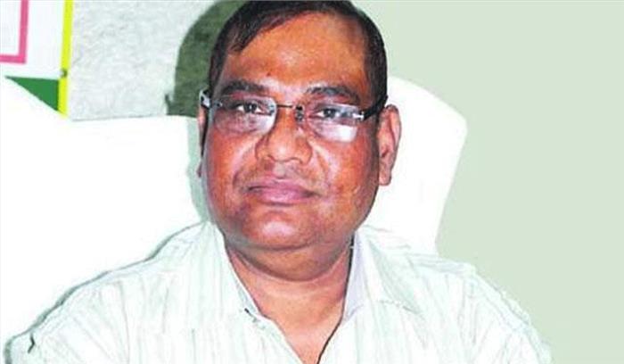 पुलिस दलित उत्पीड़न की झूठी कहानी गढ़ने वालों पर कड़ी कार्रवाई करे: बृजलाल