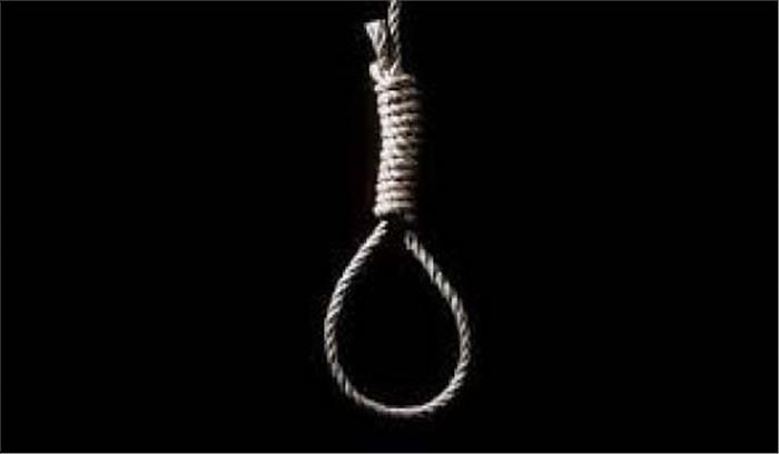 यूपी में बीएससी की छात्रा ने फेल होने पर लगाई फांसी
