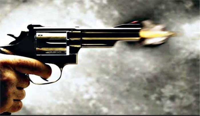 अमेठी में बदमाशों ने वकील को मारी गोली