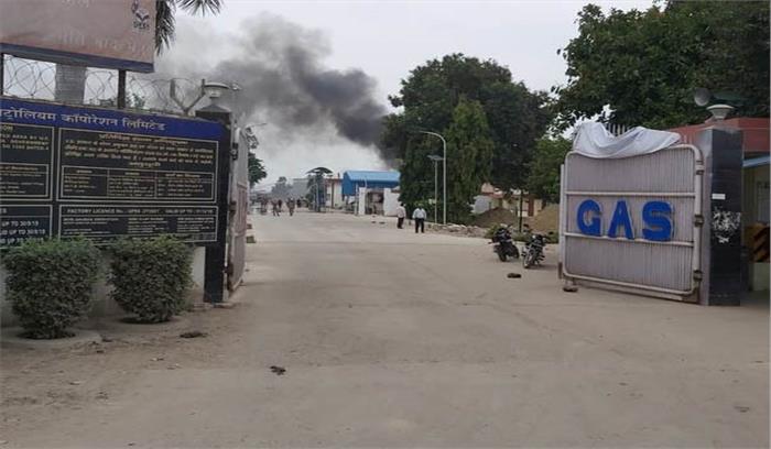 यूपीः उन्नाव में हिंदुस्तान पेट्रोलियम कॉर्पोरेशन प्लांट के टैंक में धमाका