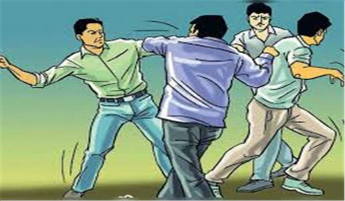 जौनपुर में 150 प्रधानों पर लटकी तलवार, सीज होंगे अधिकार