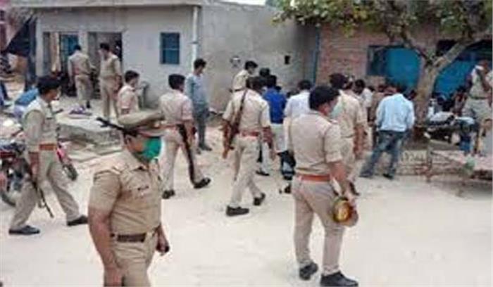 कानपुर गोलीकांड : पुलिस ने बरामद किये हथियार, विकास का सहयोगी गिरफ्तार