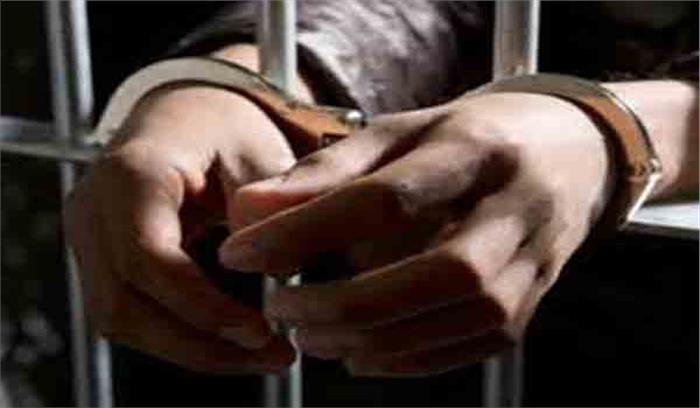 गणतंत्र दिवस पर यूपी के कासगंज में 2 समुदायों के बीच झड़प गणतंत्र दिवस पर यूपी के कासगंज में 2 समुदायों के बीच झड़प