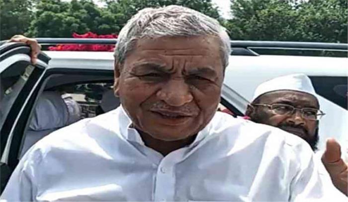 दिसम्बर के पहले सप्ताह में प्रदेश में दो नई डेयरी  शुरु होगी :लक्ष्मीनारायण चौधरी