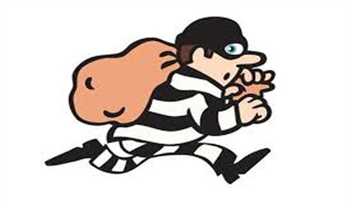 उत्तर प्रदेश : बस कंडक्टर से 22 हजार लूटे उत्तर प्रदेश : बस कंडक्टर से 22 हजार लूटे