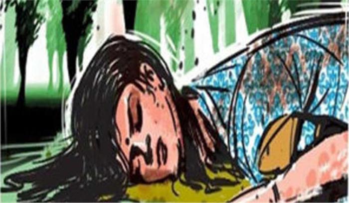 कौशाम्बी में वृद्ध महिला की हत्या,दो घायल