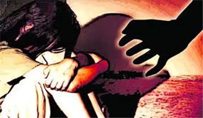 बलरामपुर में नाबालिग के साथ किशोरों ने दुष्कर्म किया , गिरफ्तार बलरामपुर में नाबालिग के साथ किशोरों ने दुष्कर्म किया , गिरफ्तार