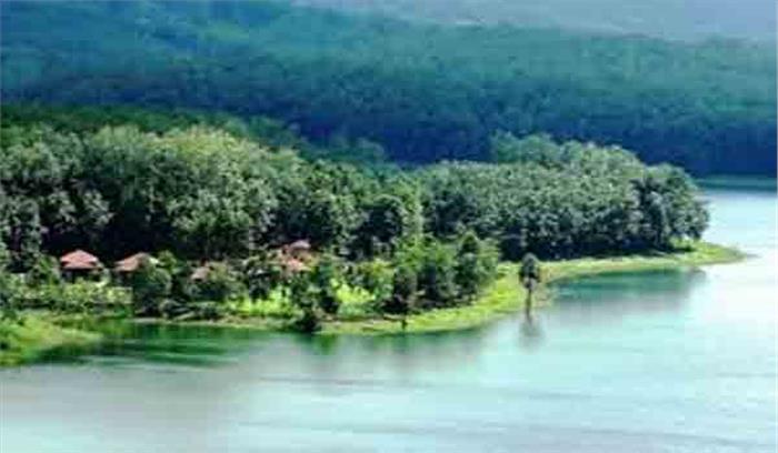 उत्तर प्रदेश में नदियों के किनारे चलेगा पौधरोपण अभियान