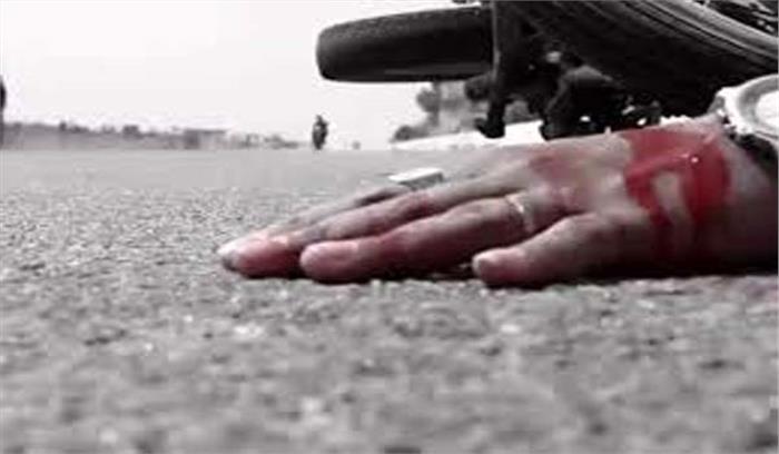 प्रयागराज में दो असलहा तस्कर गिरफ्तार,12 पिस्टलें बरामद