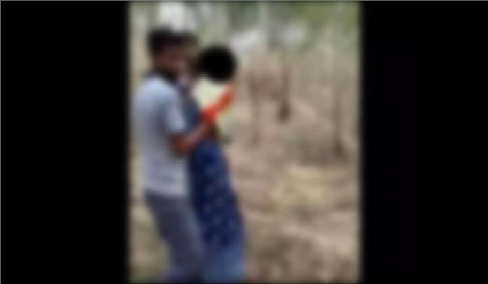 उन्नाव में इंसानियत हुई शर्मसार, महिला से छेड़छाड़ का वीडियो वायरल