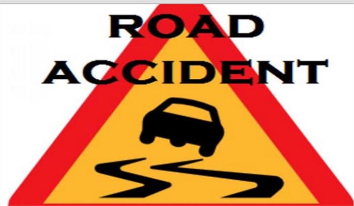 मैेनपुरी: छात्रों का वाहन दुर्घटनाग्रस्त, 3 छात्र घायल