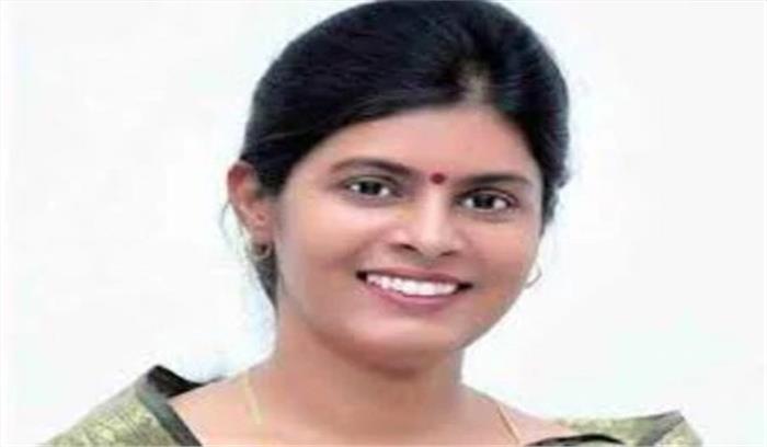 उप्र : सीओ को धमकाने वाले मामले में मुख्यमंत्री ने स्वाती सिंह को किया तलब