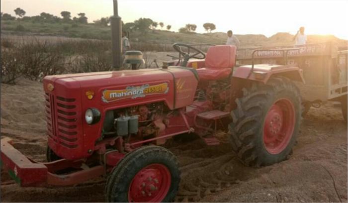 यूपी: अवैध खनन के खिलाफ चल रहे अभियान में 2  ट्रैक्टर सीज