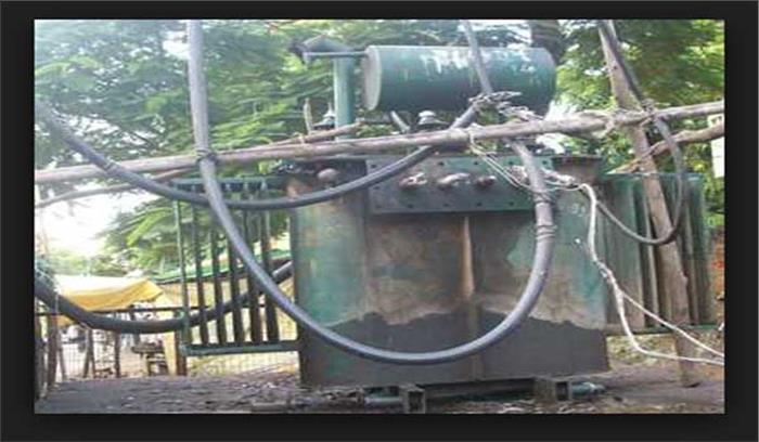 हरदोई: ट्रांसफार्मर कार्यशाला में लगी भीषण आग