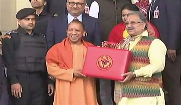  उत्तर प्रदेश के लिए 4.79 लाख करोड़ का बजट पेश, 600 करोड़ गौशाला के लिए
