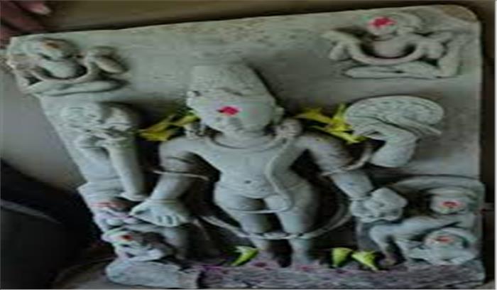 उत्तर प्रदेश के कौशांबी जिले में भगवान विष्णु की प्राचीन मूर्ति मिली