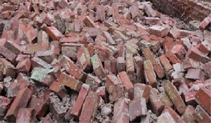 यूपी: दीवार गिरने से 3 बच्चों की मौत