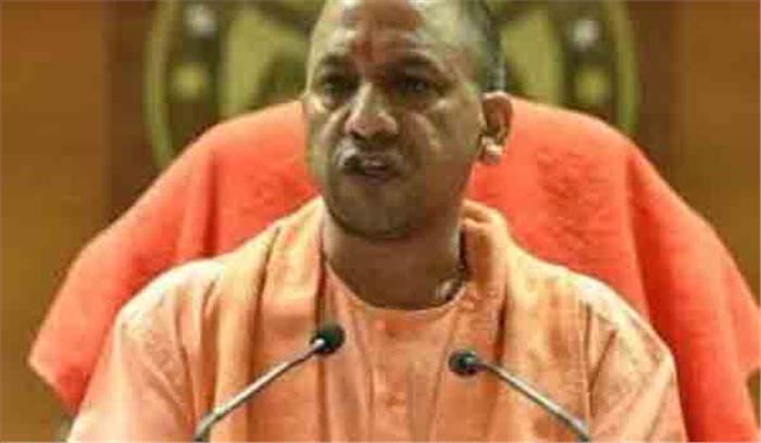 उत्तर प्रदेश के स्कूलों में स्वेटर 31 अक्टूबर तक बांटने का आदेश