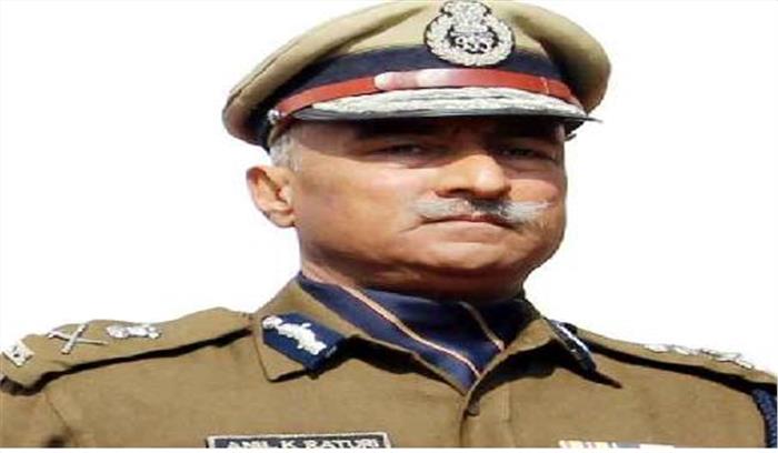 सतीश शुक्ल के उपन्यास का विमोचन रतूडी ने किया