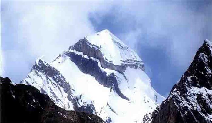 खराब मौसम की वजह से उत्तराखंड सरकार ने रद्द की सालाना आदि कैलाश यात्रा