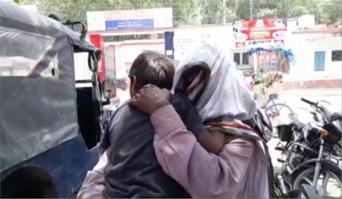 वाराणसी : कैंट थाना क्षेत्र में 7 साल की मासूम से दुष्कर्म वाराणसी : कैंट थाना क्षेत्र में 7 साल की मासूम से दुष्कर्म