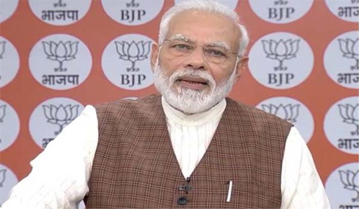 मुस्लिम महिलाओं ने प्रधानमंत्री को भेजी राखी, मौलाना हुए खफा