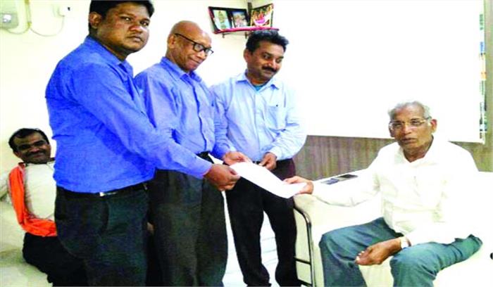 कर्मियों की मेडिकल जांच,नौकरी से निकालने का षड़यंत्र