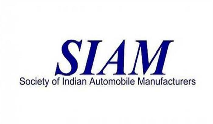 नोटबंदी के बाद वाहन उद्योग पटरी पर लौटे, बिक्री 9 प्रतिशत बढ़ी