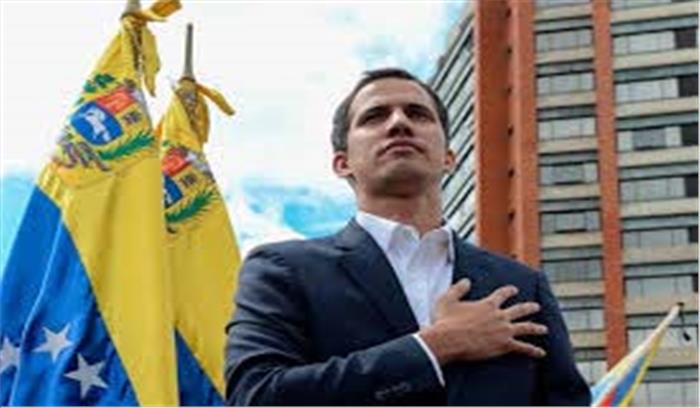 नेता जुआन गुआइदो के देश छोड़ने पर प्रतिबंध लगा ​​​​​​​