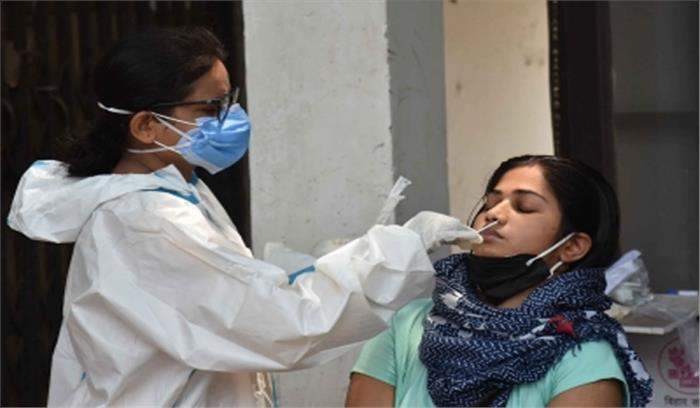 विजयन ने कोविड के सुरक्षात्मक मानदंडों को सख्ती से लागू करने का आदेश दिया