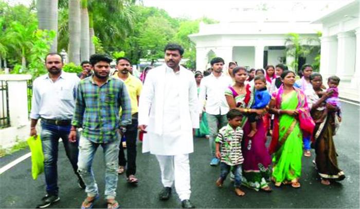 ग्रामोद्योग व अंत्याव्वसायी योजना में लाखों का गोलमाल