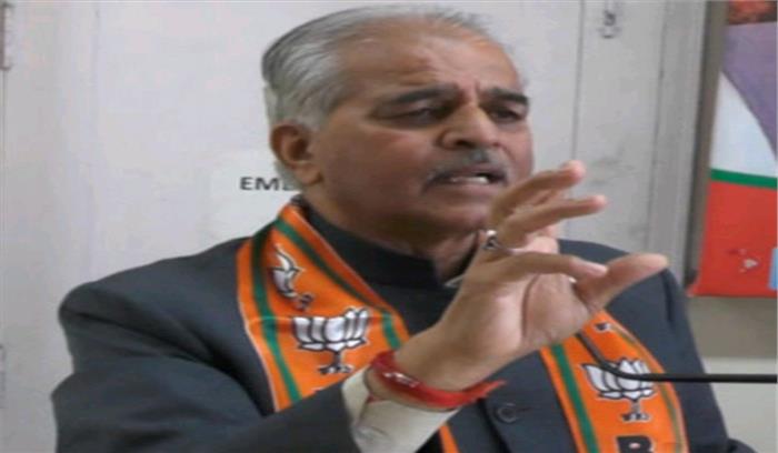 वीरेंद्र कश्यप ने हिमाचल प्रदेश में राष्ट्रपति शासन की मांग की