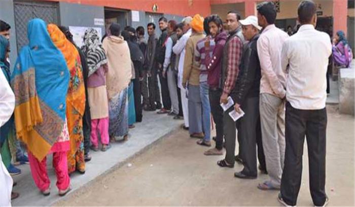 उप्र : सुरक्षा के व्यापक बन्दोबस्त के बीच दूसरे चरण का मतदान शुरु