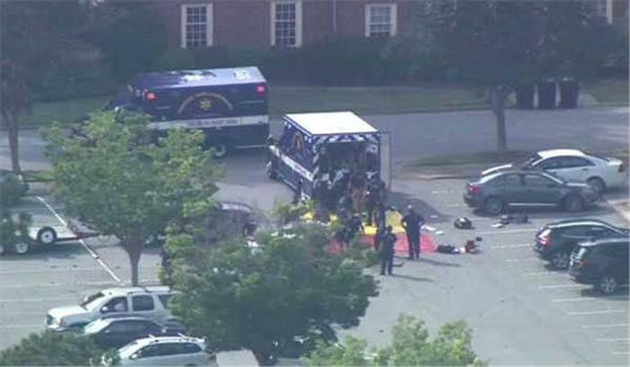 अमेरिका के वर्जीनिया में गोलीबारी, 11 लोगों की मौत