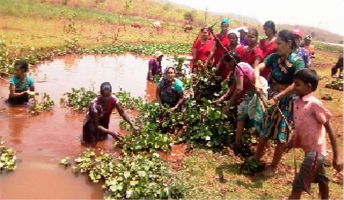 महिला कमांडों एवं भारत माता वाहिनी के सदस्यों ने जलाशय सफाई की उठाया बीड़ा