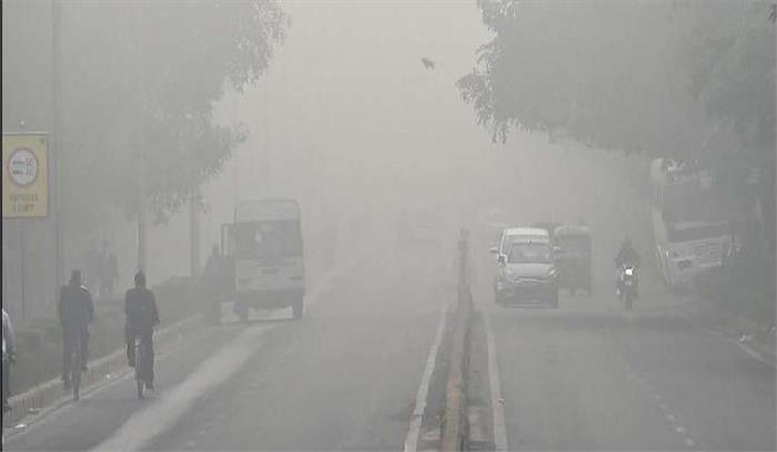 उत्तर प्रदेश में कोहरे की वजह से तापमान में गिरावट