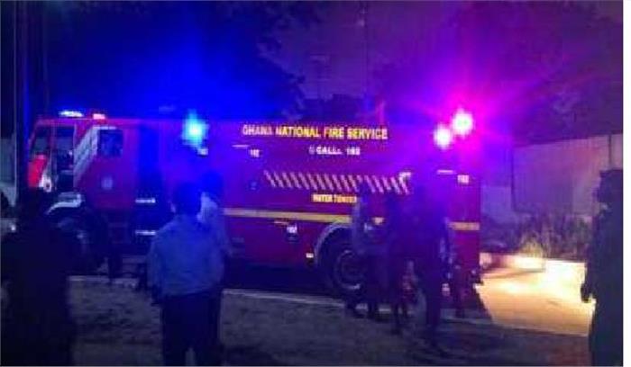 घाना की संसद में लगी अचानक आग 