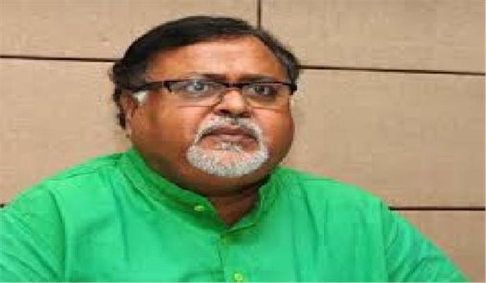 पश्चिम बंगाल के शिक्षा मंत्री ने ब्लू व्हेल गेम को बंद करने पर बल दिया